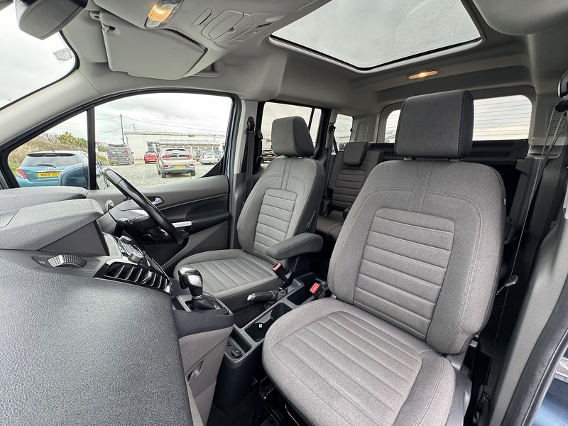 Used Ford Tourneo Connect 2020 for sale - 76477977: Photo 3