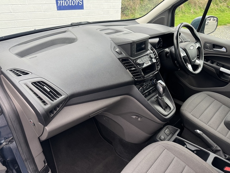 Used Ford Tourneo Connect 2020 for sale - 76477977: Photo 4