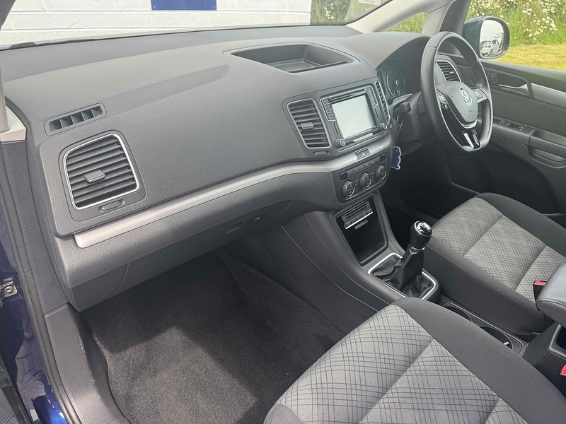 Used Volkswagen Sharan 2019 for sale - 76477885: Photo 7