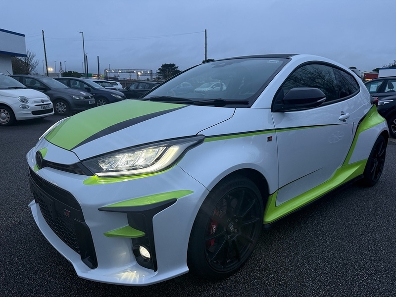 Used Toyota Yaris for sale - 76570730: Photo 2