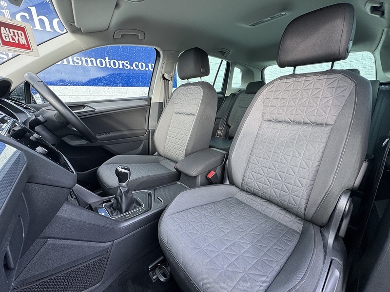 Used Volkswagen Tiguan 2021 for sale - 76477849: Photo 3