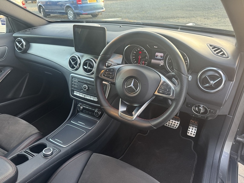 Used Mercedes-Benz GLA 2017 for sale - 76906105: Photo 4