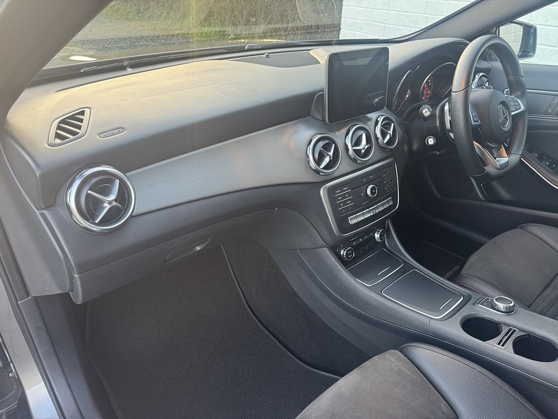 Used Mercedes-Benz GLA 2017 for sale - 76906105: Photo 6