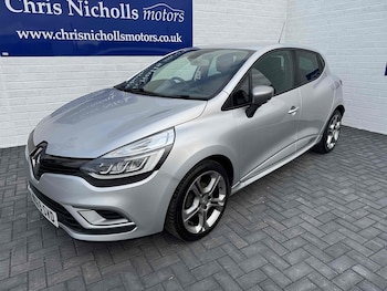 Used Renault Clio 2019 for sale - 76477998: Photo