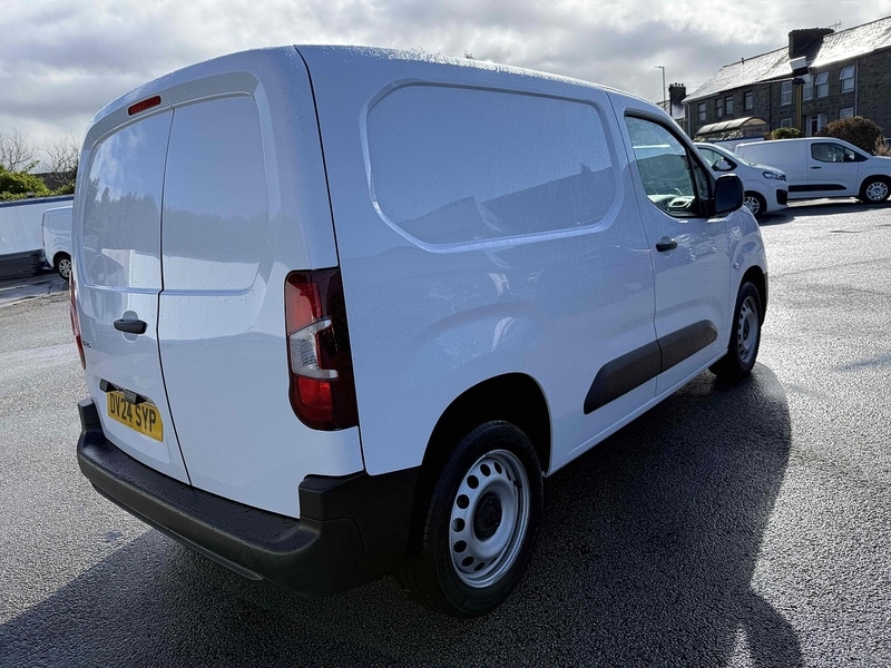 Used Vauxhall Combo 2024 for sale - 76477971: Photo 2