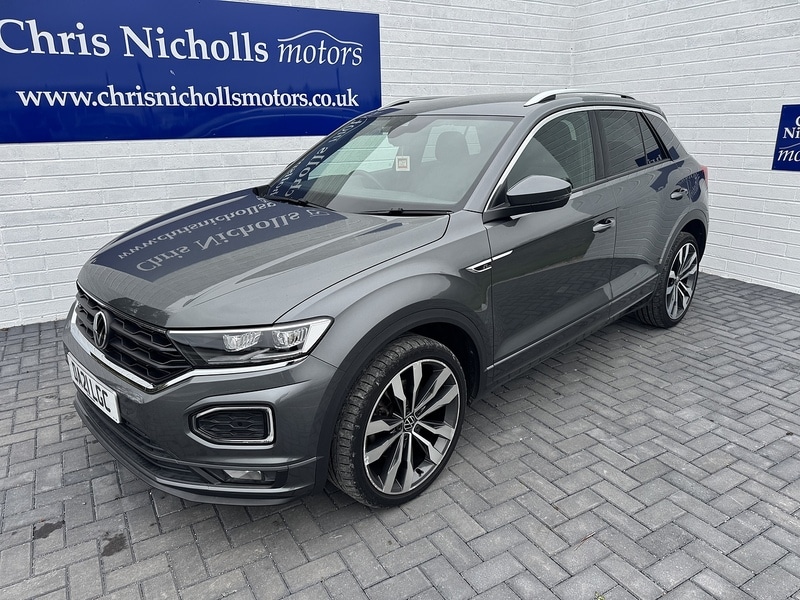 Used Volkswagen T-Roc 2021 for sale - 76477858: Photo 1