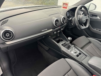 Used Audi A3 2017 for sale - 76477991: Photo