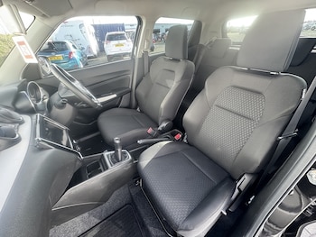 Used Suzuki Swift 2023 for sale - 76477938: Photo