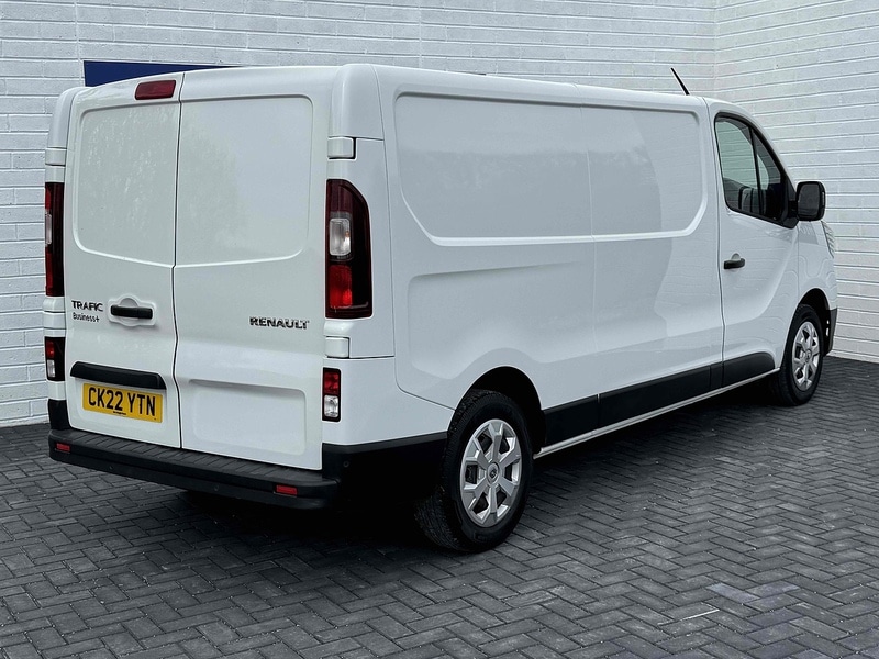 Used Renault Trafic 2022 for sale - 76477900: Photo 2