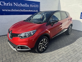 Used Renault Captur 2017 for sale - 76477839: Photo