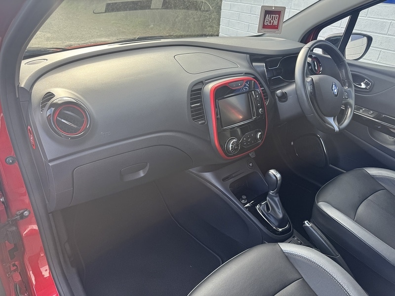 Used Renault Captur 2017 for sale - 76477839: Photo 3