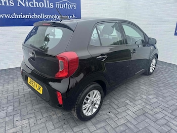 Used Kia Picanto 2023 for sale - 76477884: Photo