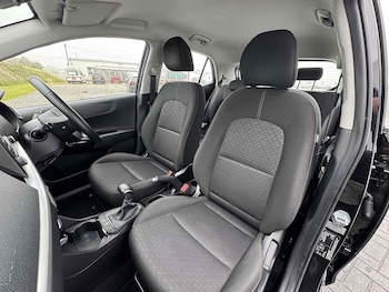 Used Kia Picanto 2023 for sale - 76477884: Photo