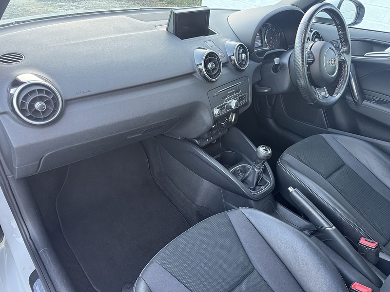 Used Audi A1 for sale - 76510398: Photo 4