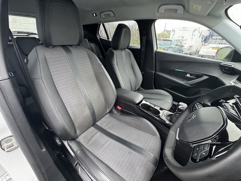 Used Peugeot 2008 2022 for sale - 76906092: Photo 4