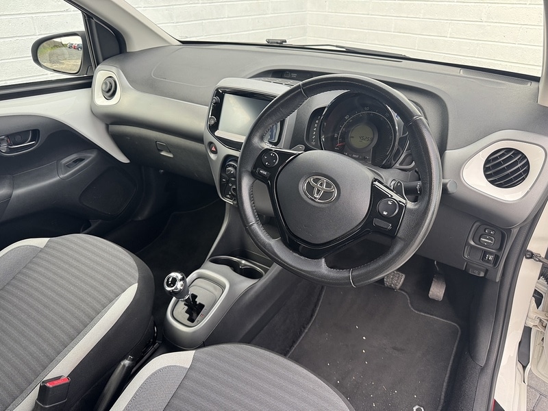 Used Toyota AYGO 2020 for sale - 76698976: Photo 5