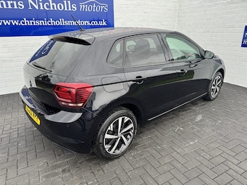 Used Volkswagen Polo 2020 for sale - 76542869: Photo