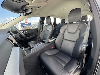 Used Volvo XC60 2020 for sale - 76792995: Photo