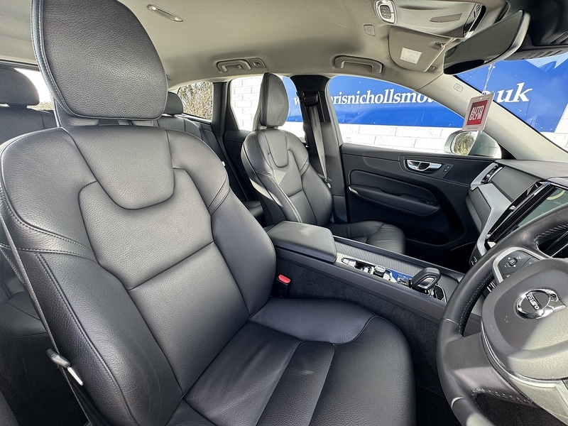 Used Volvo XC60 2020 for sale - 76792995: Photo 6