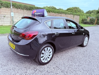 Used Vauxhall Astra 2012 for sale - 75497342: Photo