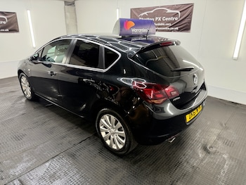Used Vauxhall Astra 2011 for sale - 79372396: Photo