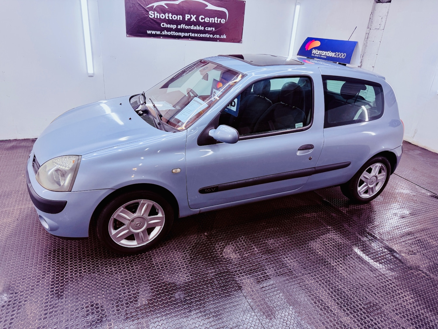 Used Renault Clio 2004 for sale - 77528279: Photo 8