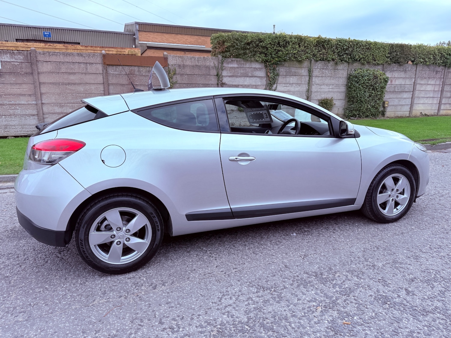 Used Renault Megane 2012 for sale - 76225164: Photo 3