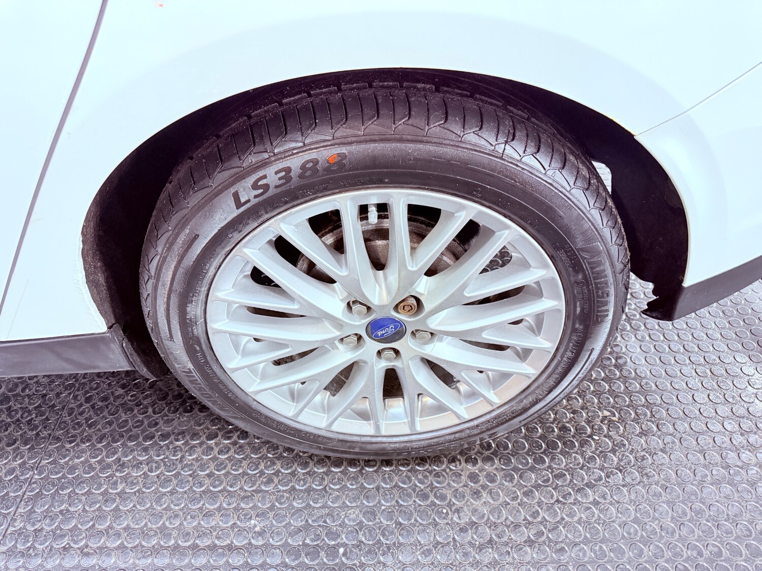 Used Ford Focus 2012 for sale - 77437884: Photo 18