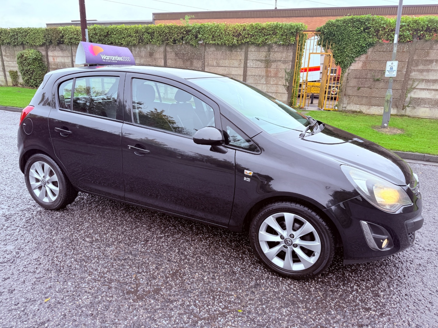 Used Vauxhall Corsa 2014 for sale - 76148513: Photo 1