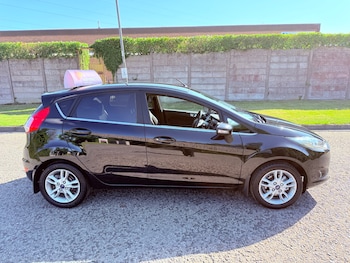 Used Ford Fiesta 2016 for sale - 75587294: Photo