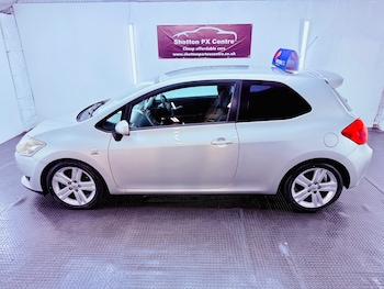Used Toyota Auris 2009 for sale - 77173349: Photo