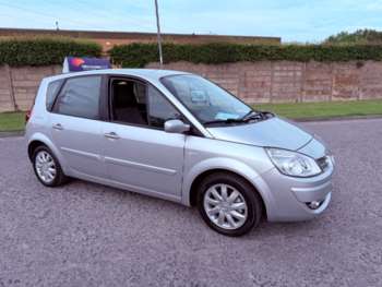 2009 (09) - 1.5 dCi Team 5dr