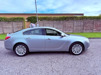 Used Vauxhall Insignia 2012 for sale - 76179080: Photo 2