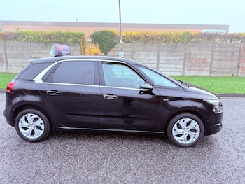 Used Citroen C4 Picasso 2013 for sale - 76483116: Photo