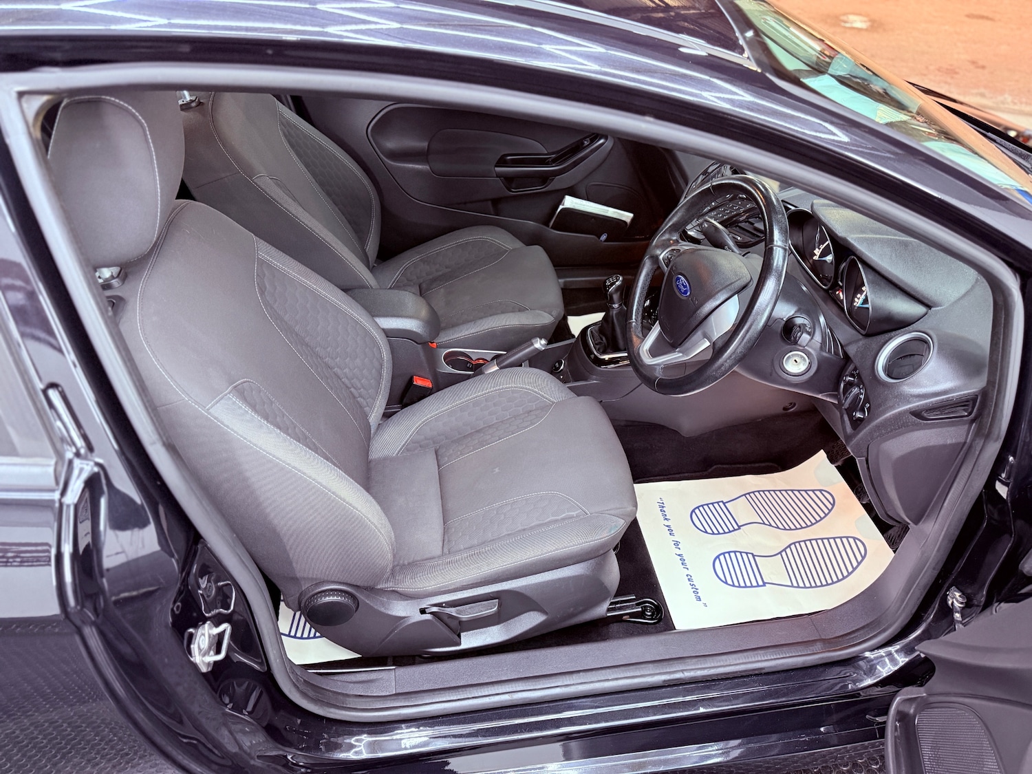 Used Ford Fiesta 2013 for sale - 76736301: Photo 14