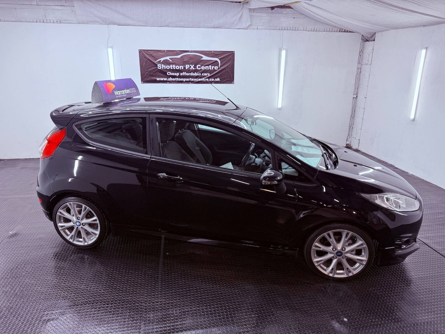 Used Ford Fiesta 2013 for sale - 76736301: Photo 9