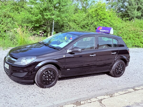 Cheap Vauxhall Astra 2010 (10) - 1.6i 16V Life [115] 5dr [AC] for sale in Durham, Durham