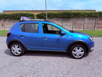Used Dacia Sandero Stepway 2013 for sale - 74918832: Photo