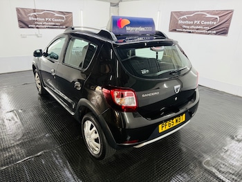 Used Dacia Sandero Stepway 2016 for sale - 79347293: Photo