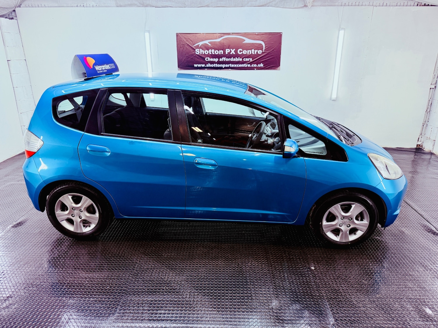 Used Honda Jazz 2010 for sale - 77438584: Photo 9