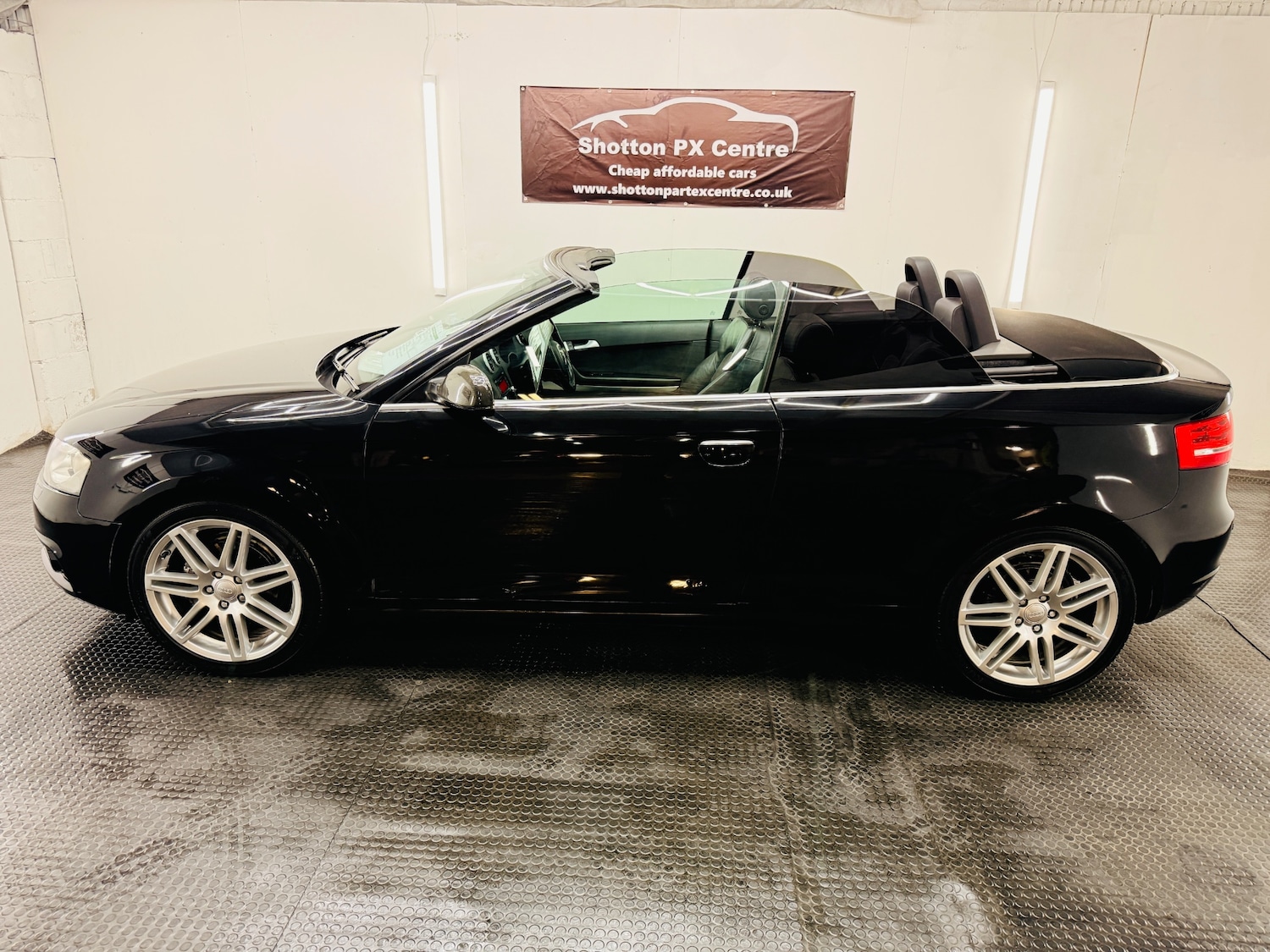 Used Audi A3 2010 for sale - 78001545: Photo 2