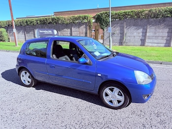 Renault - Clio
