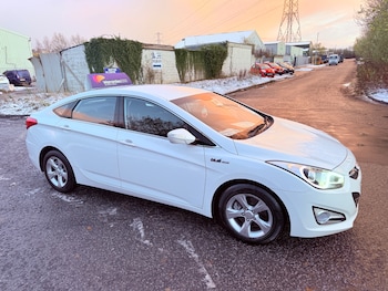 2013 (13) - 1.7 CRDi [136] Blue Drive Active 4dr