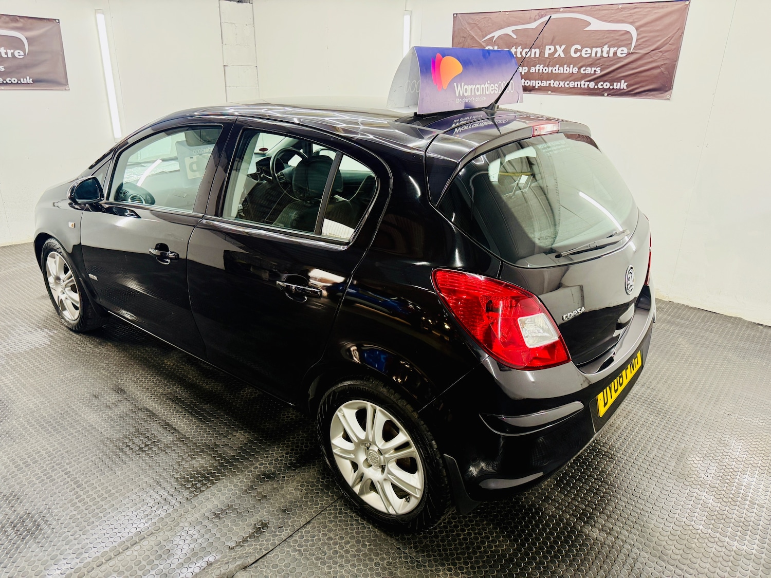 Used Vauxhall Corsa 2008 for sale - 77931747: Photo 4