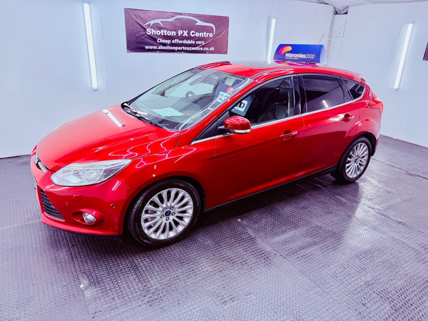 Used Ford Focus 2011 for sale - 76945863: Photo 1