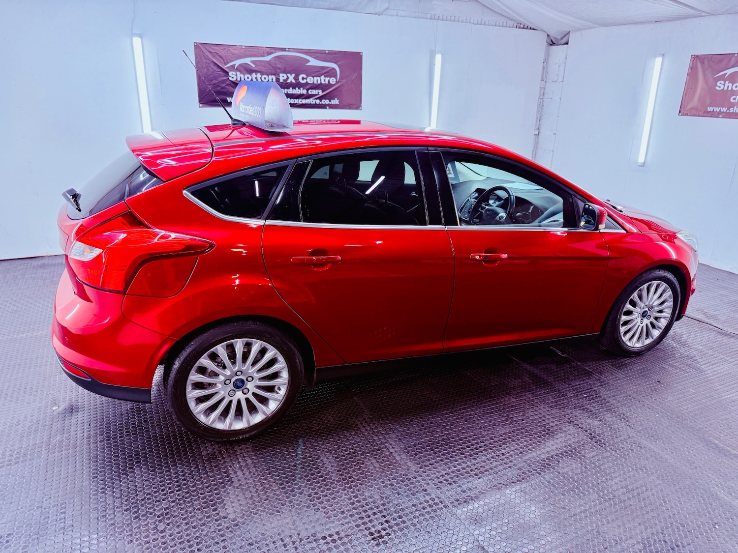 Used Ford Focus 2011 for sale - 76945863: Photo 10