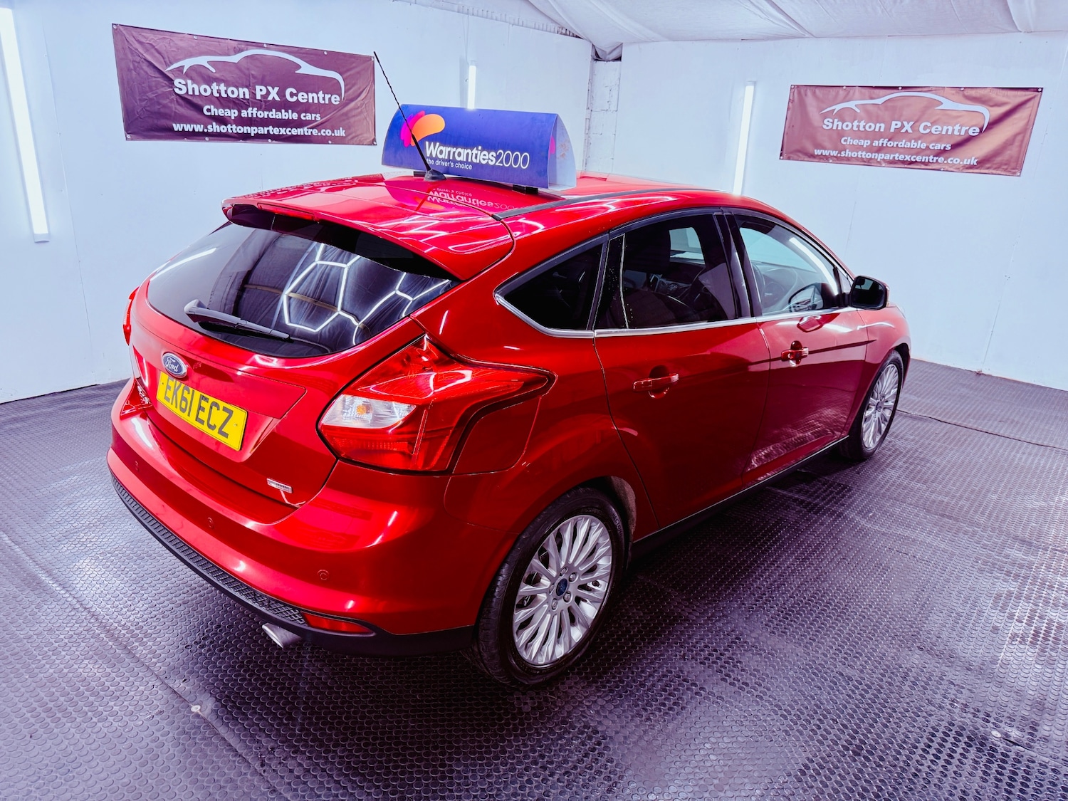 Used Ford Focus 2011 for sale - 76945863: Photo 11