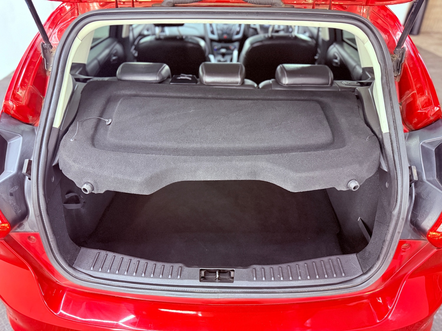 Used Ford Focus 2011 for sale - 76945863: Photo 17