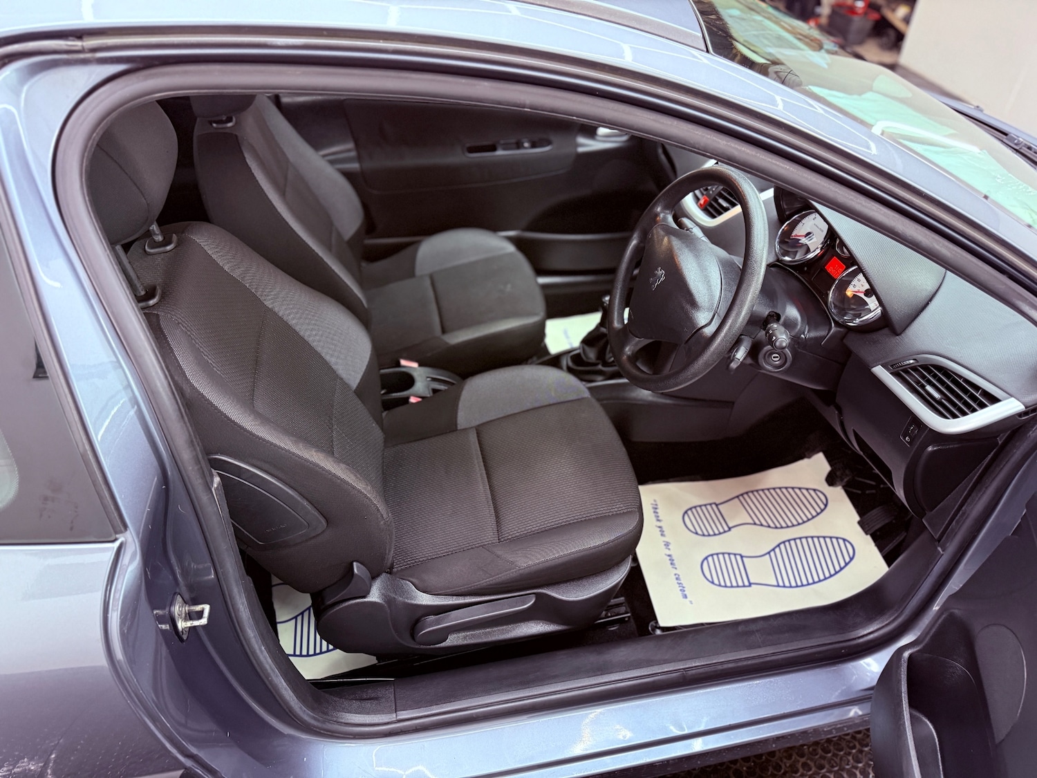 Used Peugeot 207 2010 for sale - 77536243: Photo 13