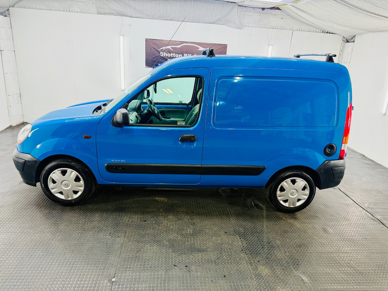 Used Renault Kangoo 2004 for sale - 77950698: Photo 2